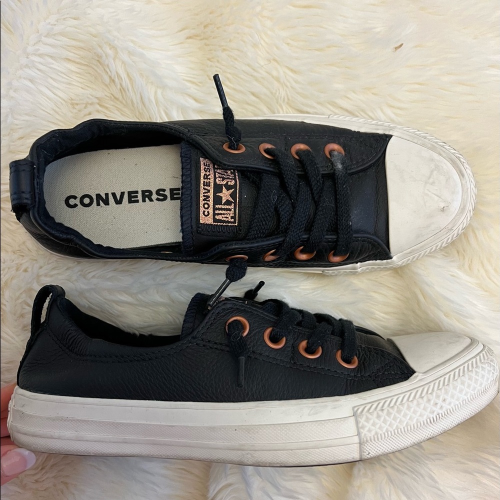 Converse shoreline slip on size 7